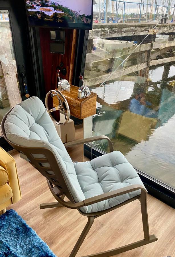 Hausboot Mit Traumlage In Luebeck-Travemuende Hotell Eksteriør bilde